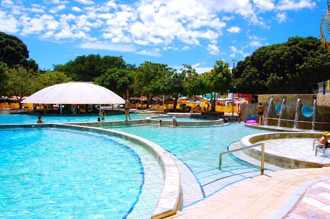 Caldas Novas Imperio Romano Com 1 Dia No Acqua Park Exterior foto