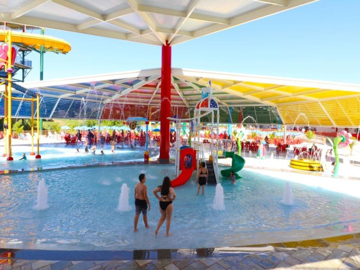 Caldas Novas Imperio Romano Com 1 Dia No Acqua Park Exterior foto